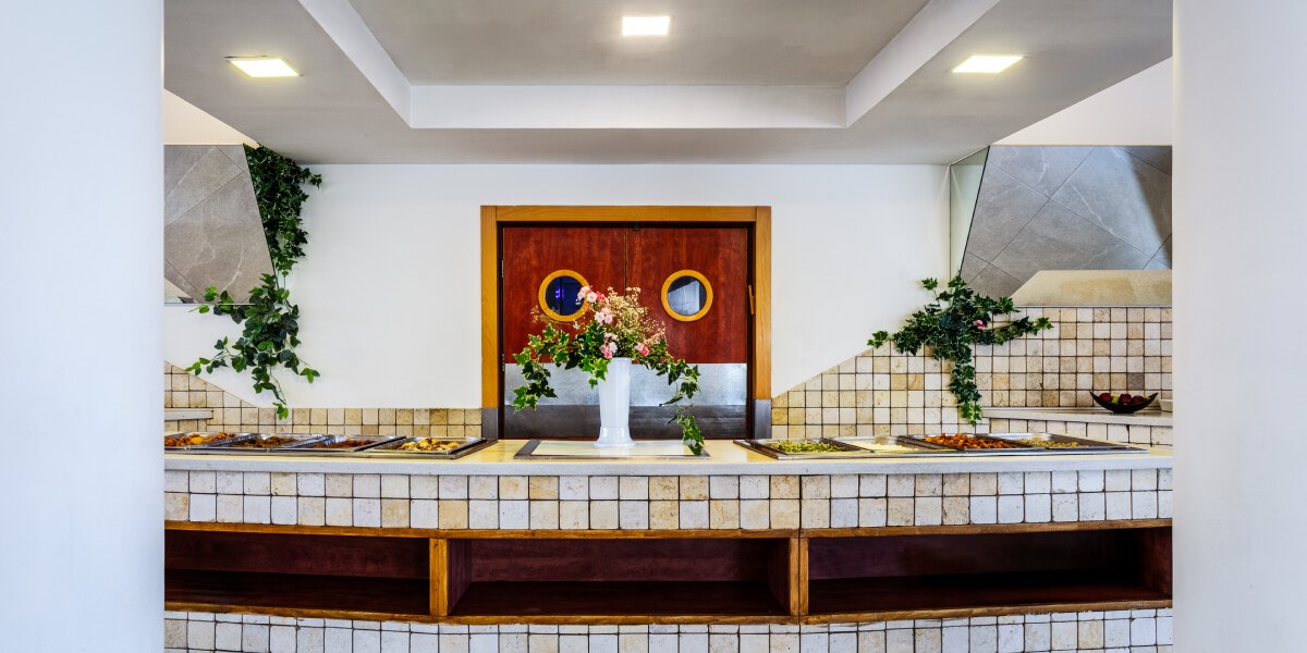 מסעדת ספיר | מלון ענבר ערד