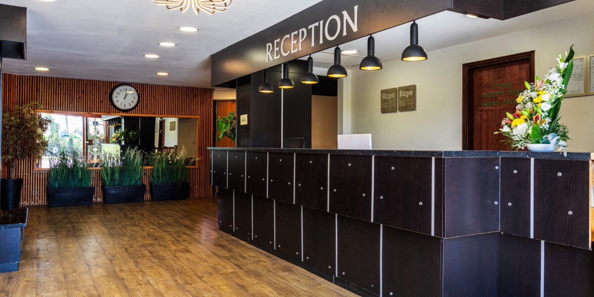 קבלה | מלון ענבר ערד